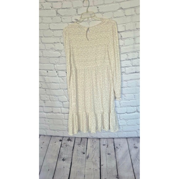 Cottage Core Charm Ditzy Floral Smocked Bodice Tiered Ruffle Hem Dress Cream M - Picture 5 of 5